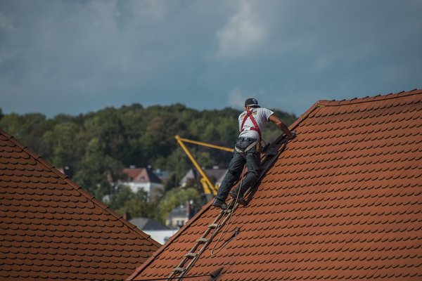 Toiture, zinguerie et charpente sur mesure : l'expertise à votre service